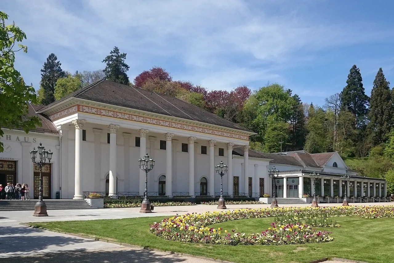 The Kurhaus facade and its landscaped forecourt in Baden-Baden