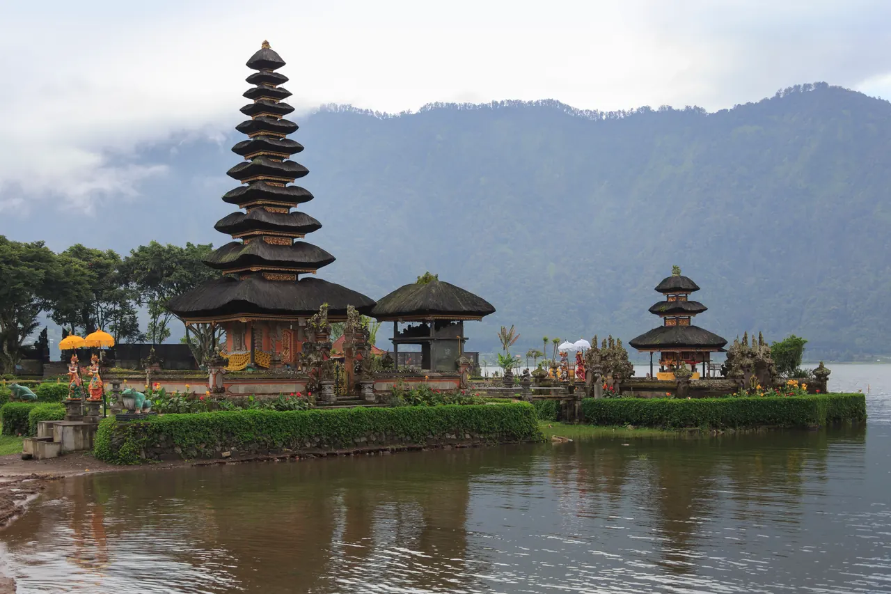 Tiered shrines of Ulun Danu Beratan on the edge of Lake Beratan