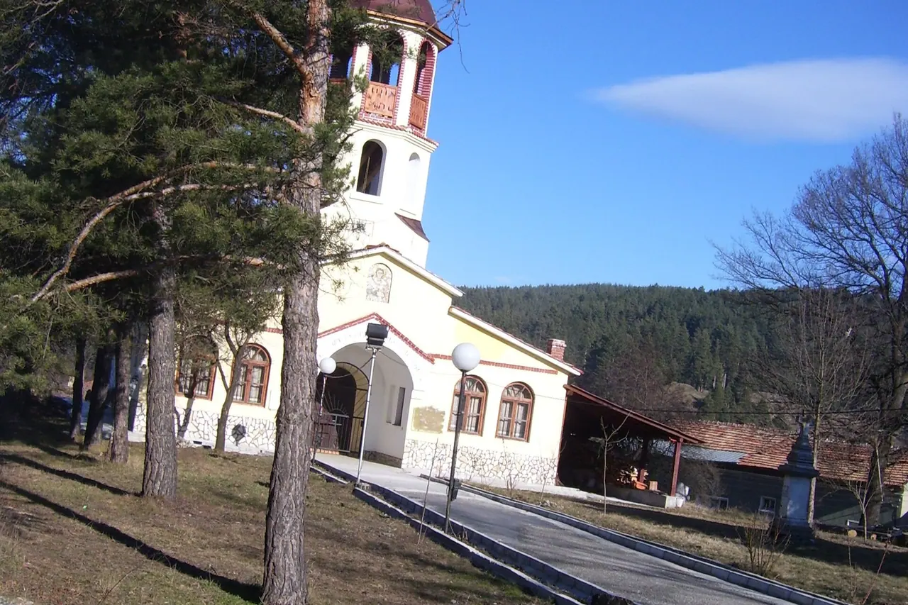 L’église Saint-Georges à Banya, dans la vallée de Bansko
