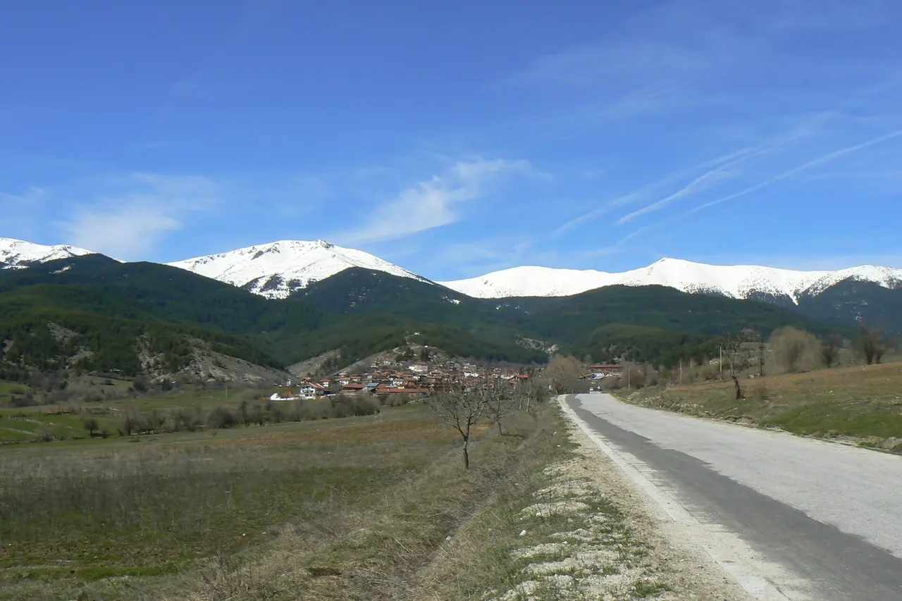 Le village de Dobarsko et la vallée qui l’entoure