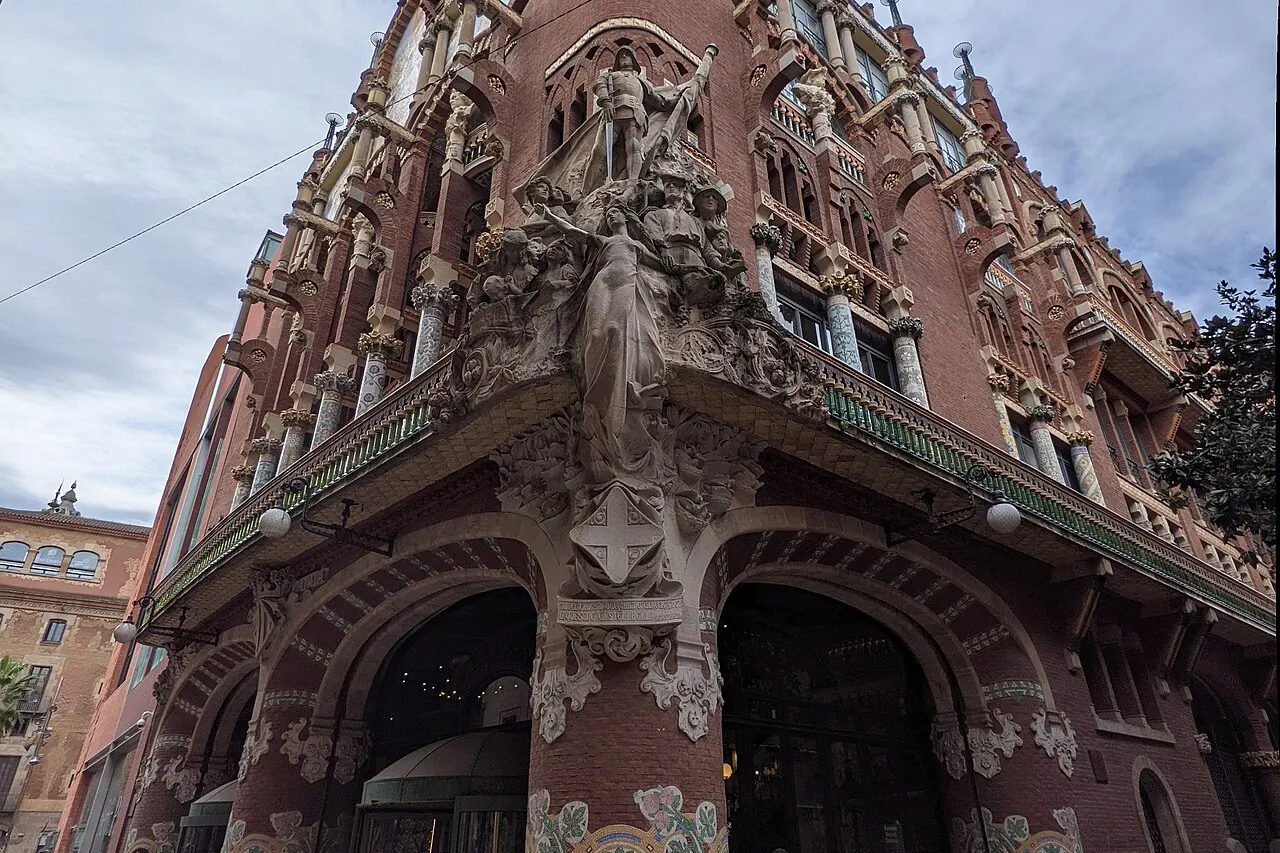 The ornate exterior and mosaic details of the Palau de la Musica Catalana