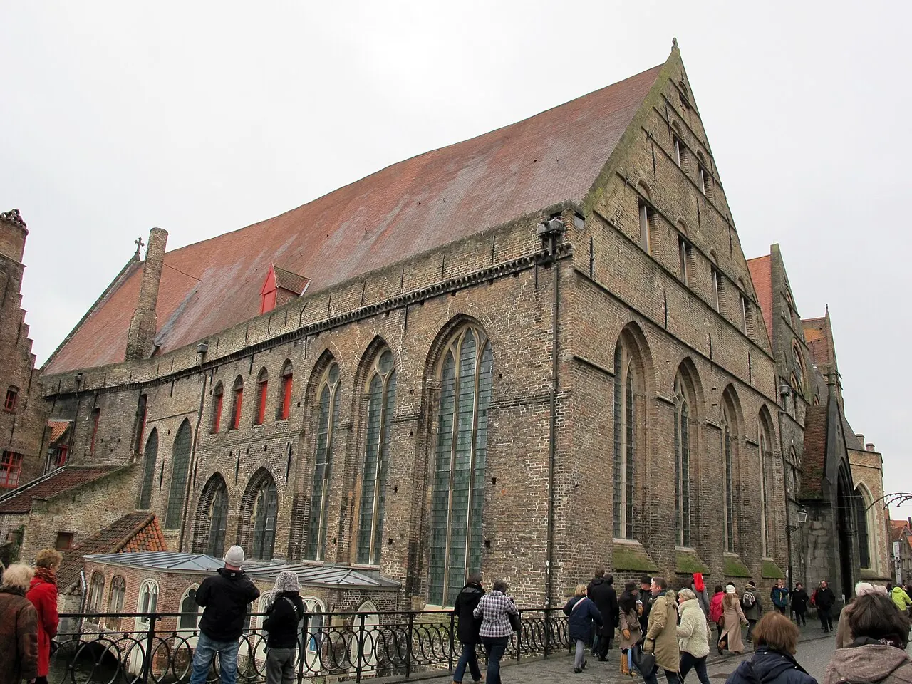 The street-facing brick exterior of Sint-Janshospitaal in Bruges