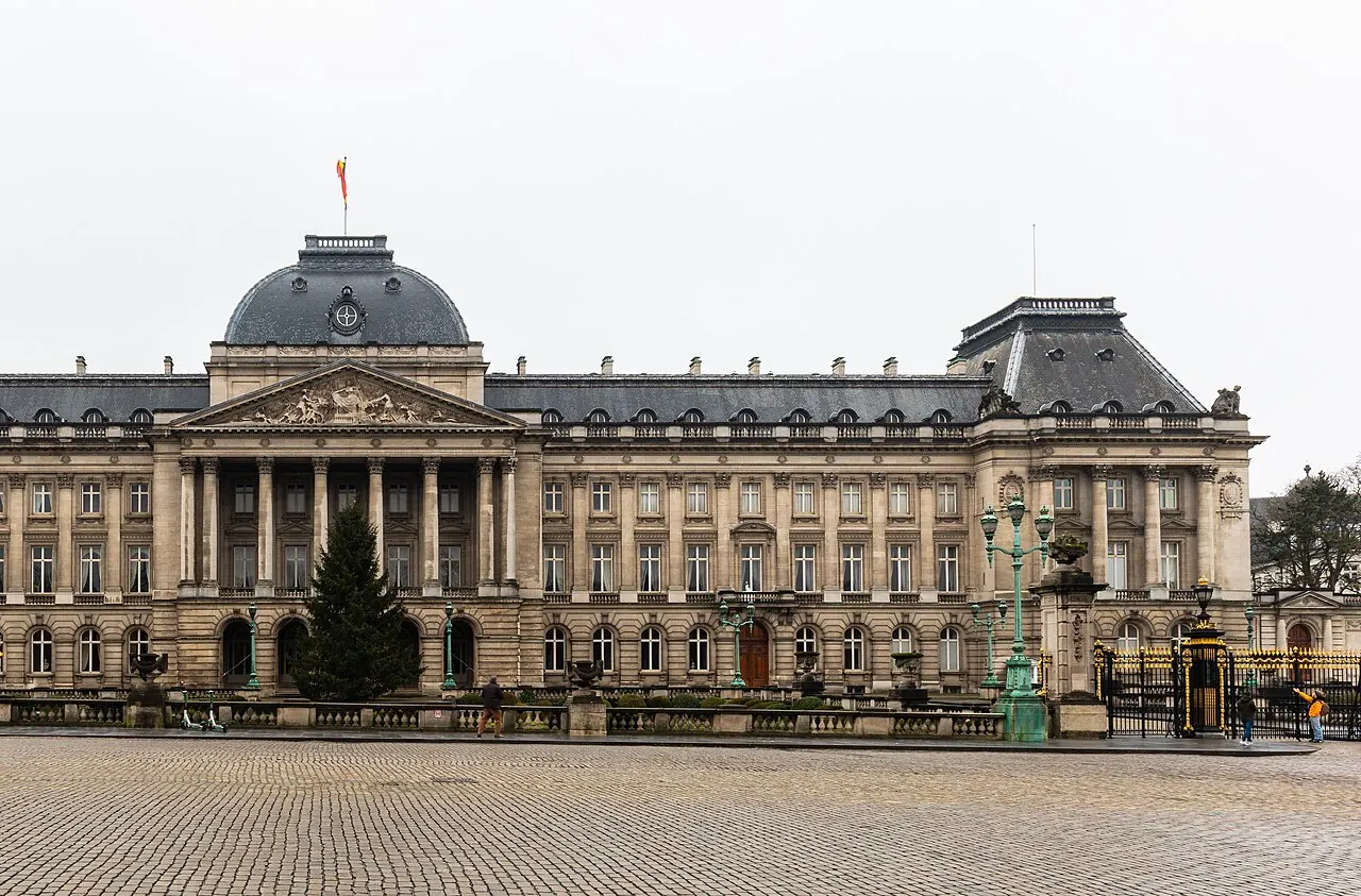The long neoclassical facade of the Royal Palace of Brussels