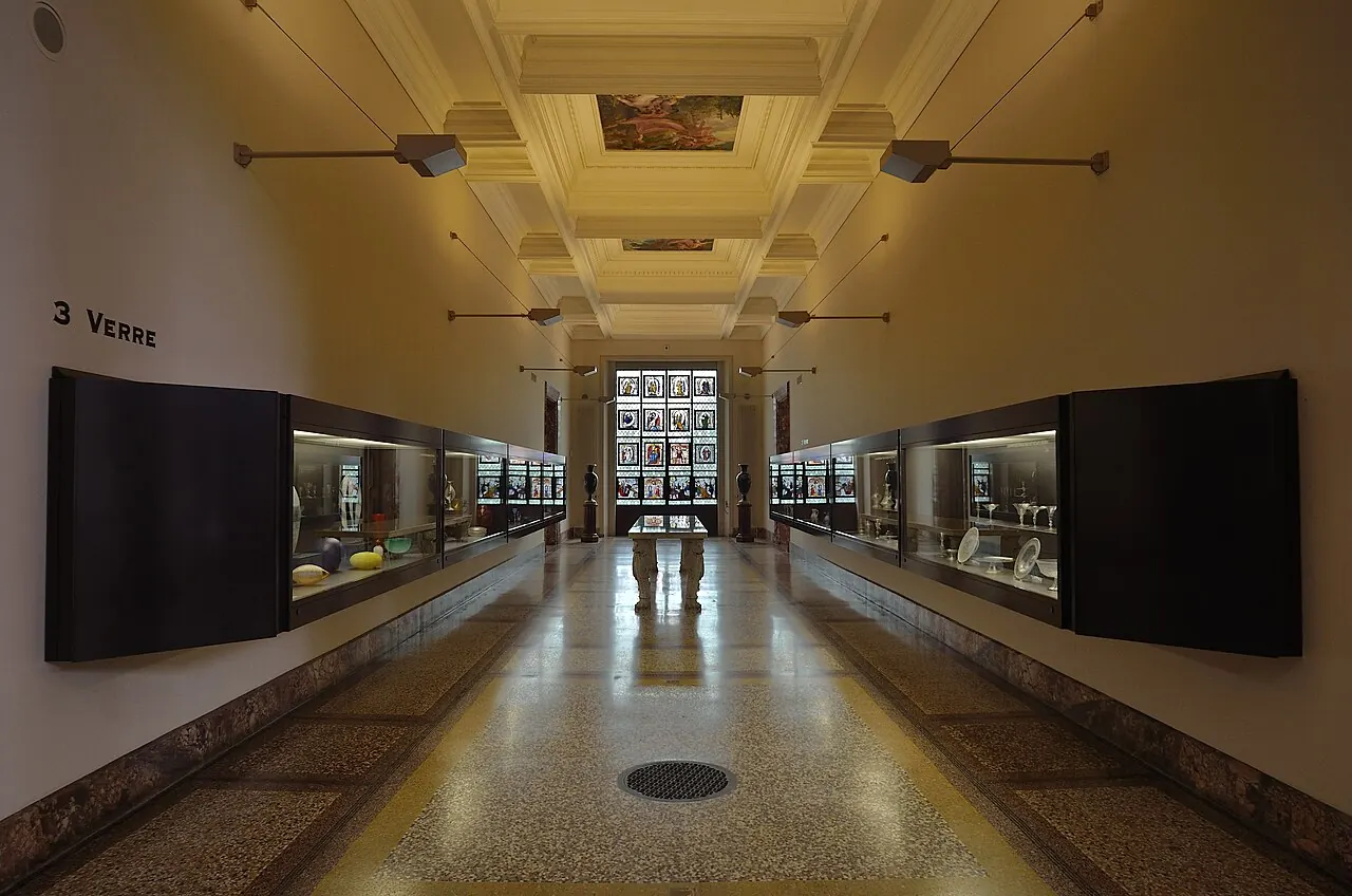 Ceramic display cases and interior galleries in Geneva’s Ariana Museum