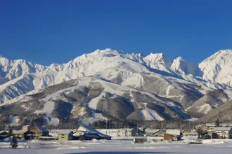 Skigebiet Hakuba Happo-one in seiner Berglandschaft