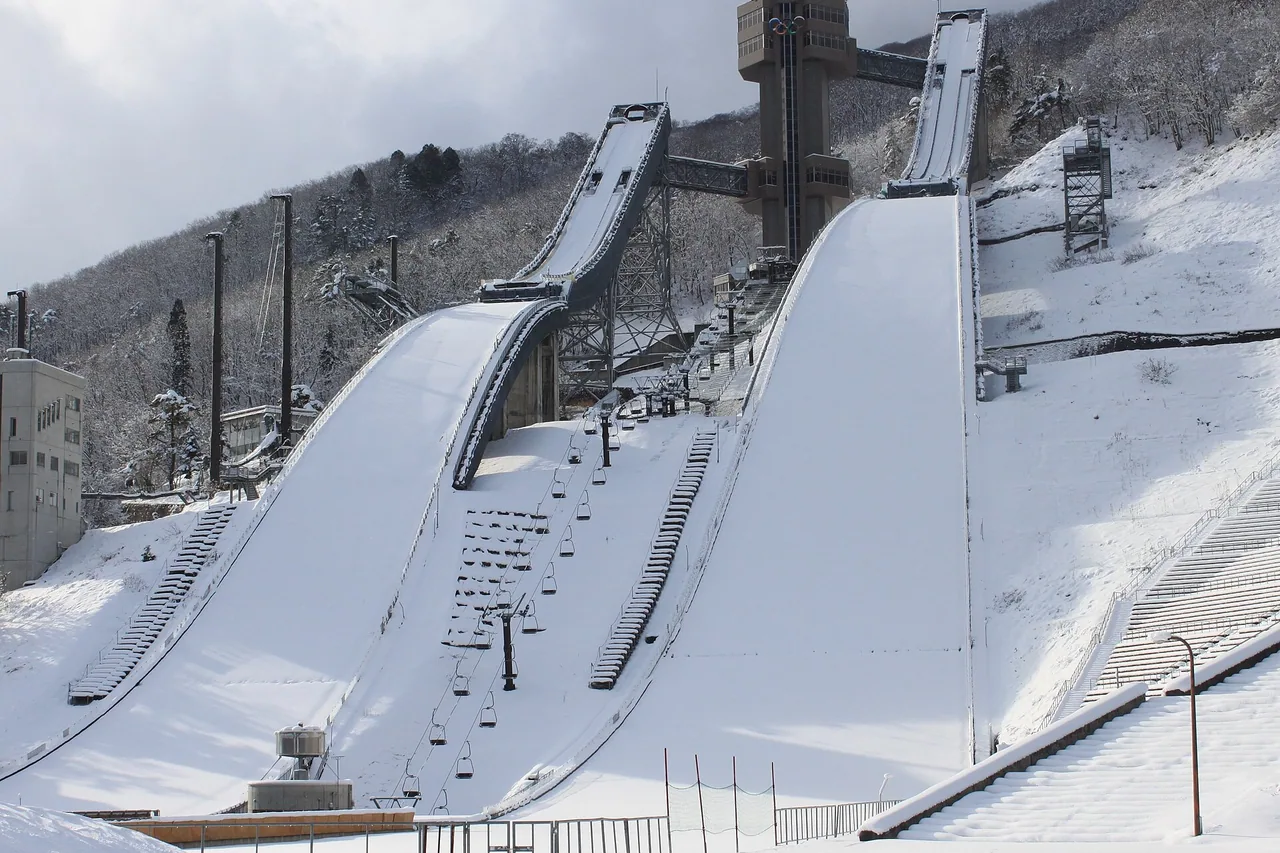 Olympisches Skisprungstadion in Hakuba