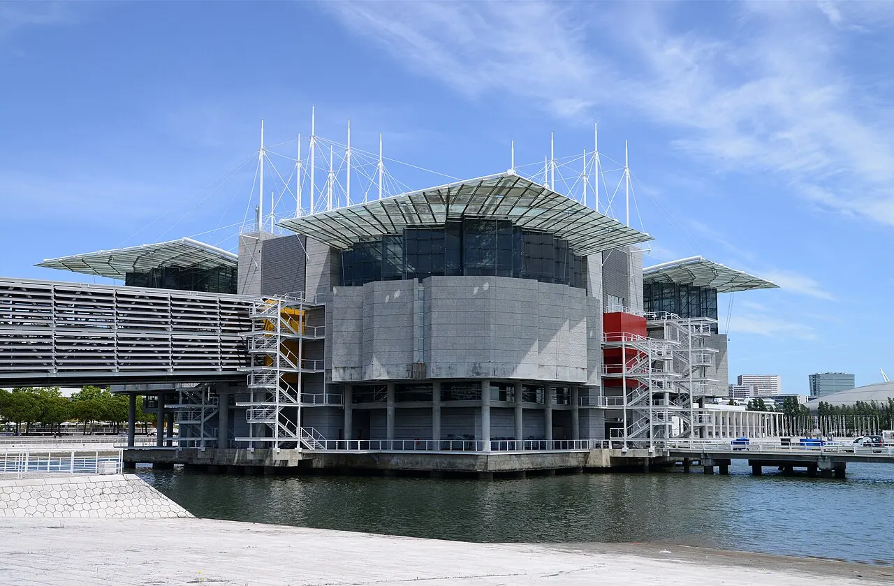 Lisbon Oceanarium's modern building standing over the water in Parque das Nacoes