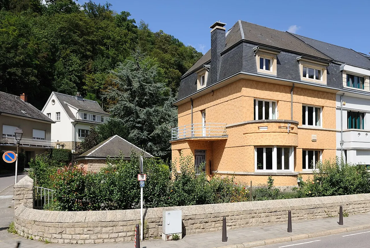 Historic house on Allee Pierre-de-Mansfeld in Clausen