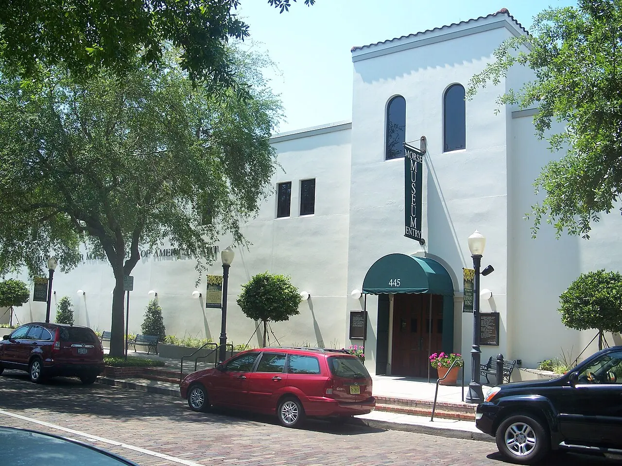 The Charles Hosmer Morse Museum entrance in Winter Park