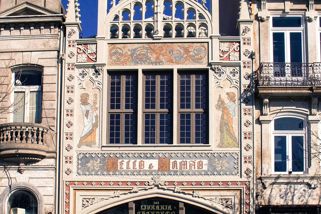 Ornate entrance facade of Livraria Lello on Rua das Carmelitas in Porto
