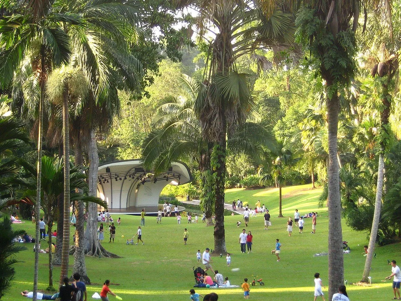 Palm Valley's lawns and tropical planting in Singapore Botanic Gardens