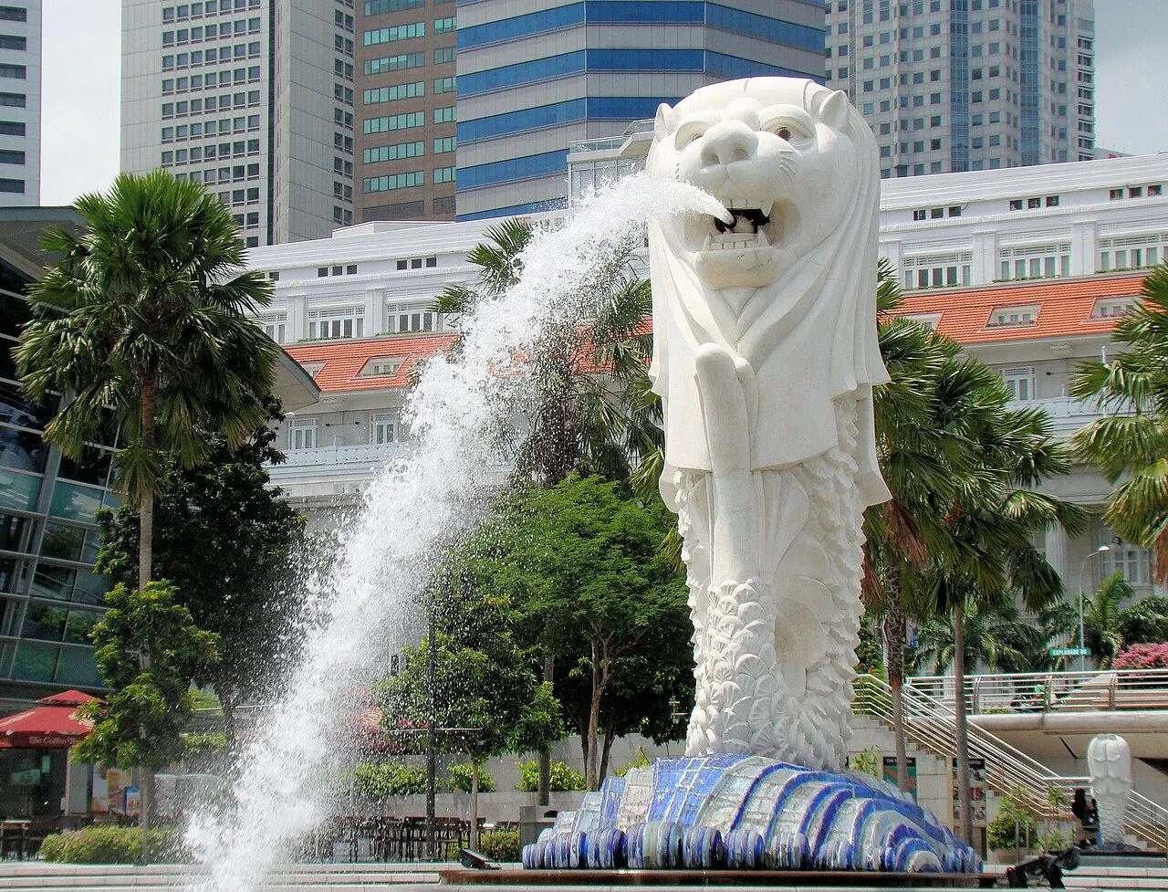 Die Merlion-Statue von Singapur an der Marina Bay
