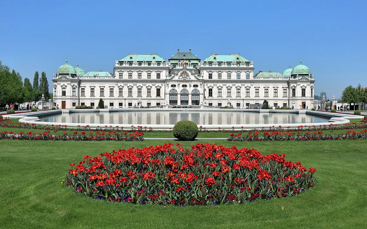 The Upper Belvedere palace reflected in its garden pool
