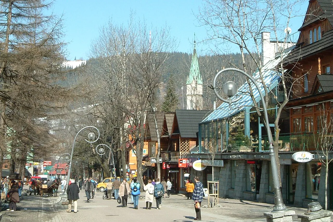 Die Fußgängerstraße Krupowki in Zakopane