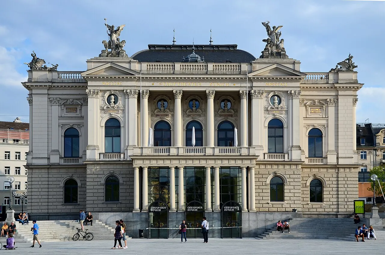 Zurich Opera House facing the broad Sechselautenplatz square