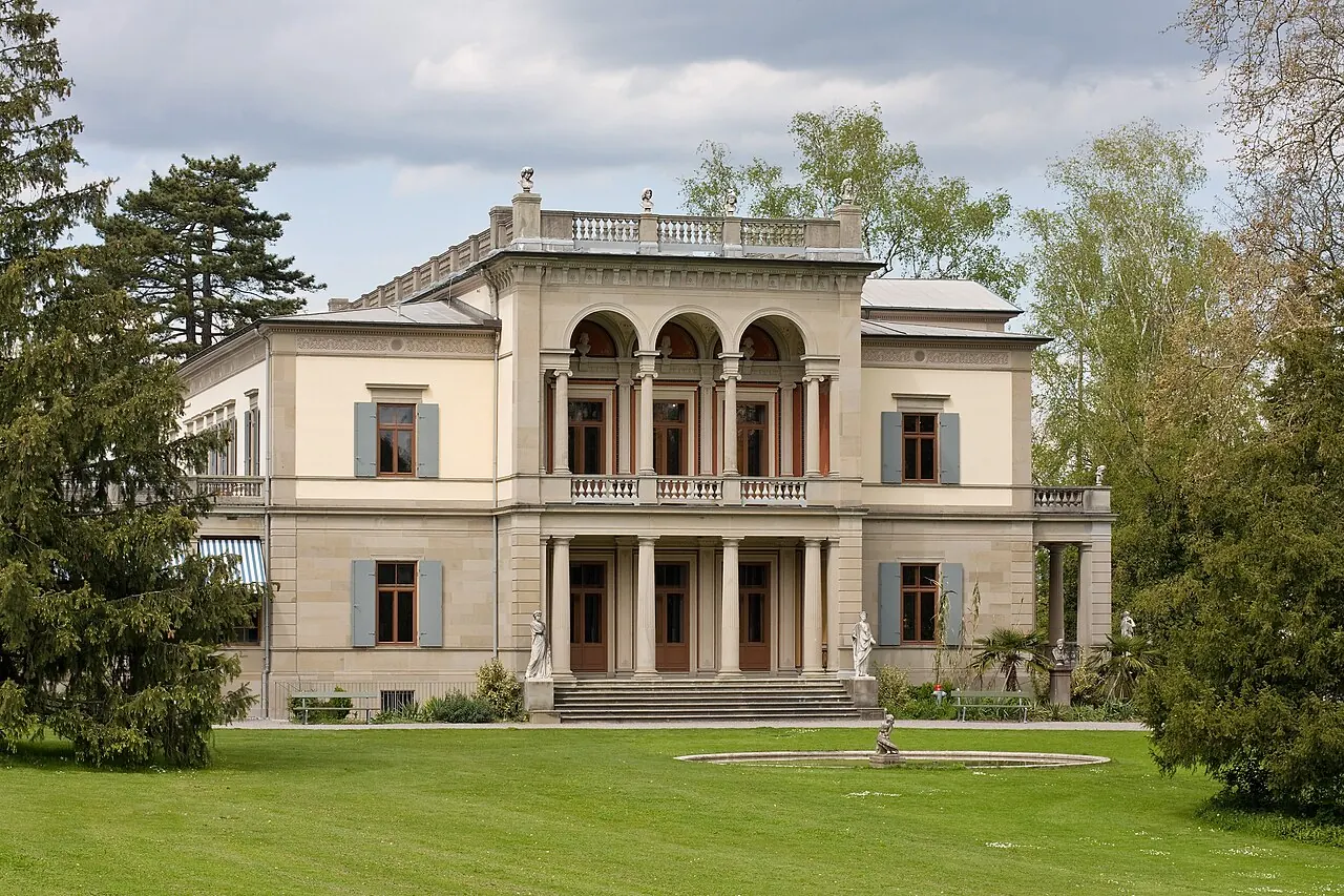 Villa Wesendonck, one of Museum Rietberg's buildings in Rieterpark